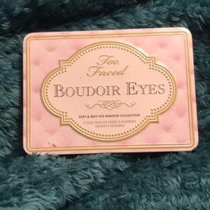 Too faced palette